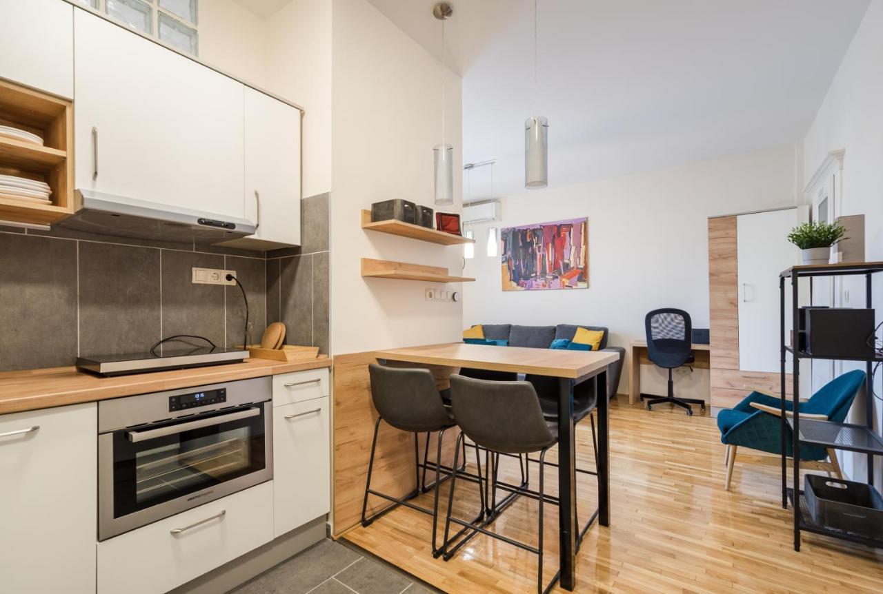 Apartamento Bpr Blue Paradise With A/c Budapest
